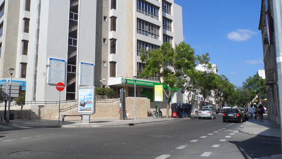 Agência do Novo Banco (Antigo BES) na Av. 5 de Outubro em Setúbal