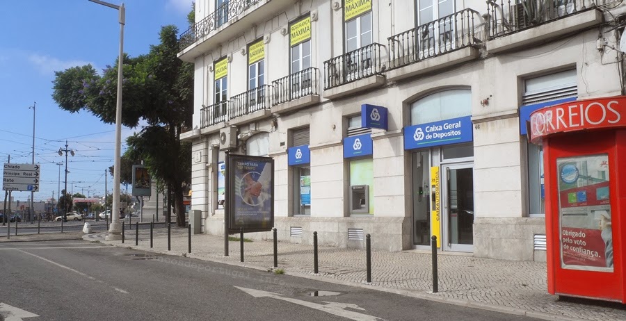 Agência da CGD (Caixa Geral de Depósitos) no Cais do Sodré em Lisboa