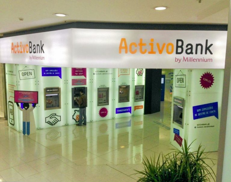 Agência ActivoBank no Centro Comercial Cascais Shopping
