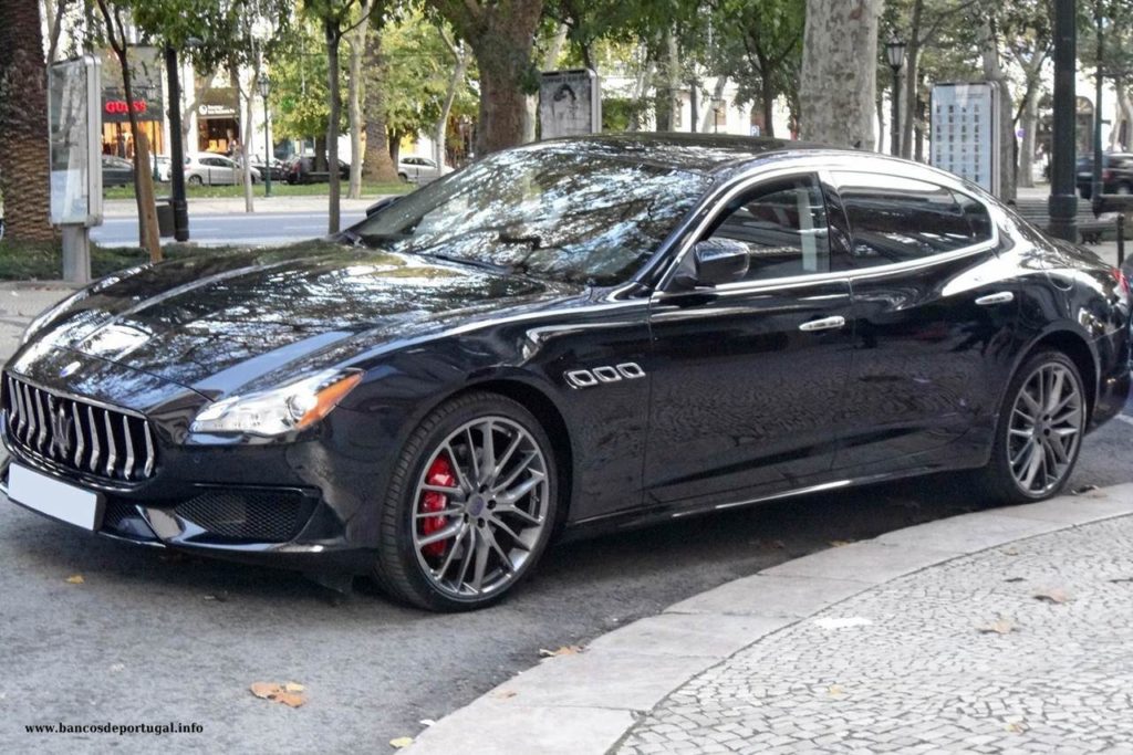 Novo automóvel Maserati Quattroporte 2016 