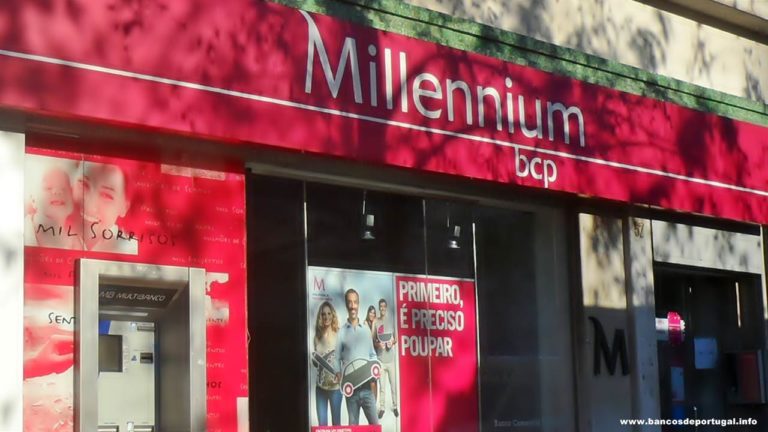 Balcão banco Millennium bcp na cidade da Horta nos Açores