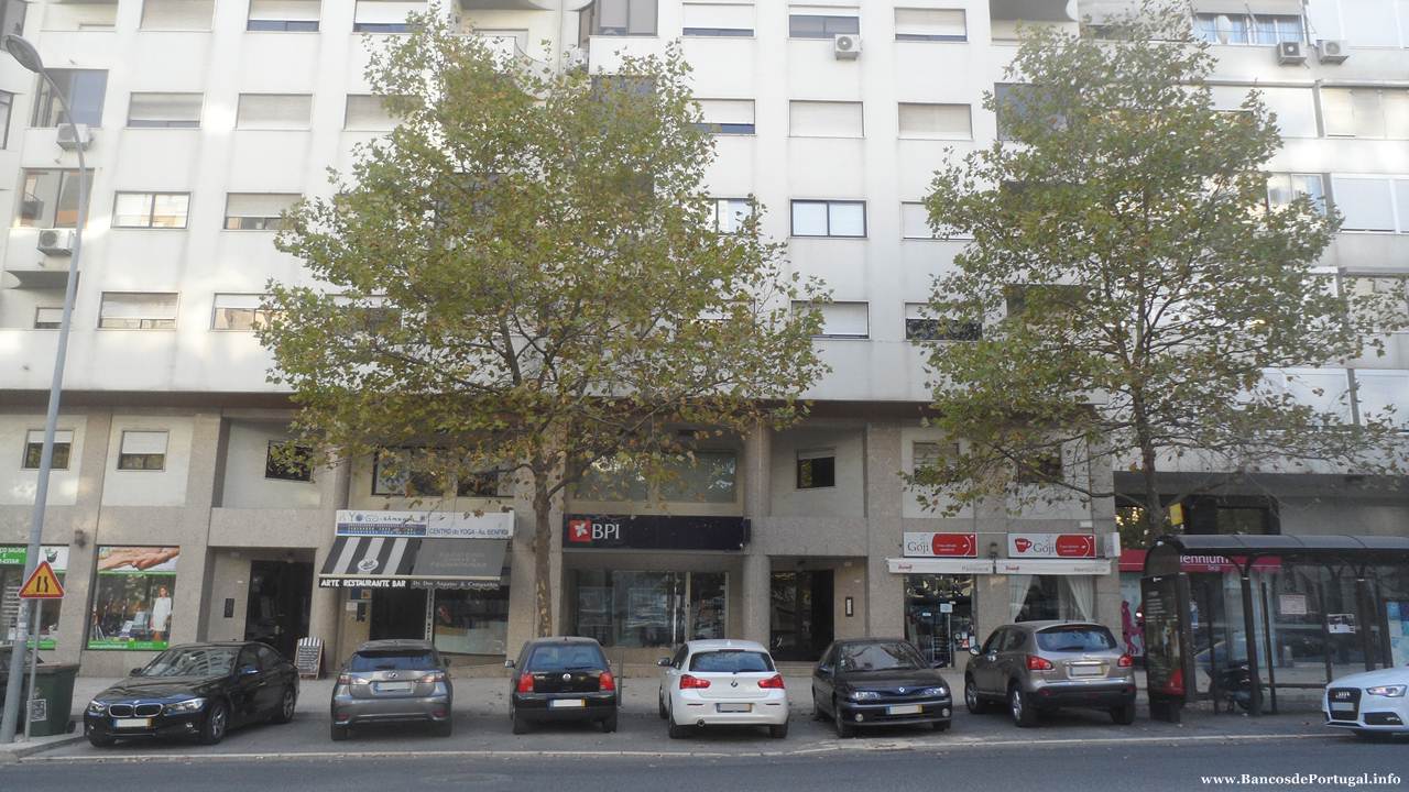 Centro de Investimento do BPI na Rua Prof. Reinaldo dos Santos em Benfica