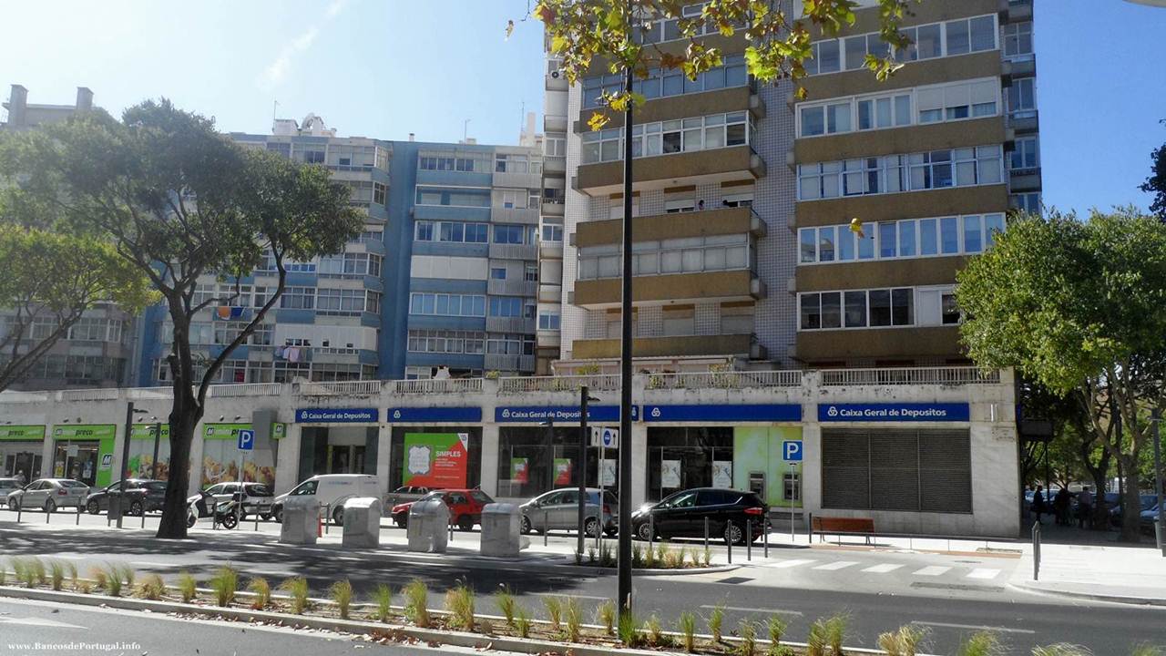 Agência da CGD na Alameda das Linhas de Torres no Lumiar em Lisboa