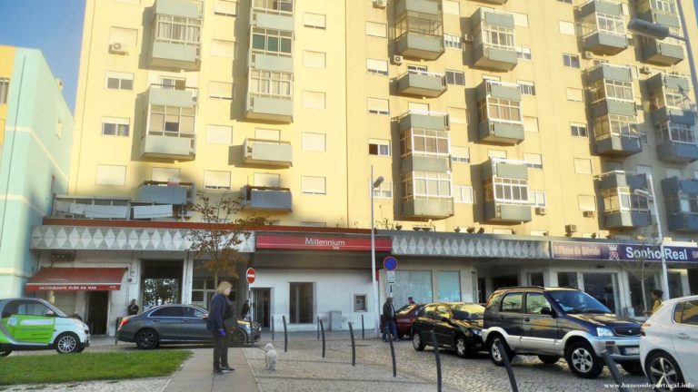 Banco Millennium BCP no Laranjeiro concelho de Almada