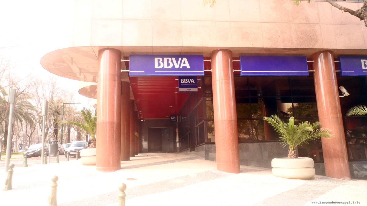 Uma das Agências do banco BBVA na cidade de Lisboa em Portugal