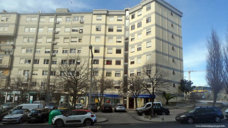 Agência da CGD na Rua Actriz Palmira Bastos em Marvila / Chelas (Lisboa)