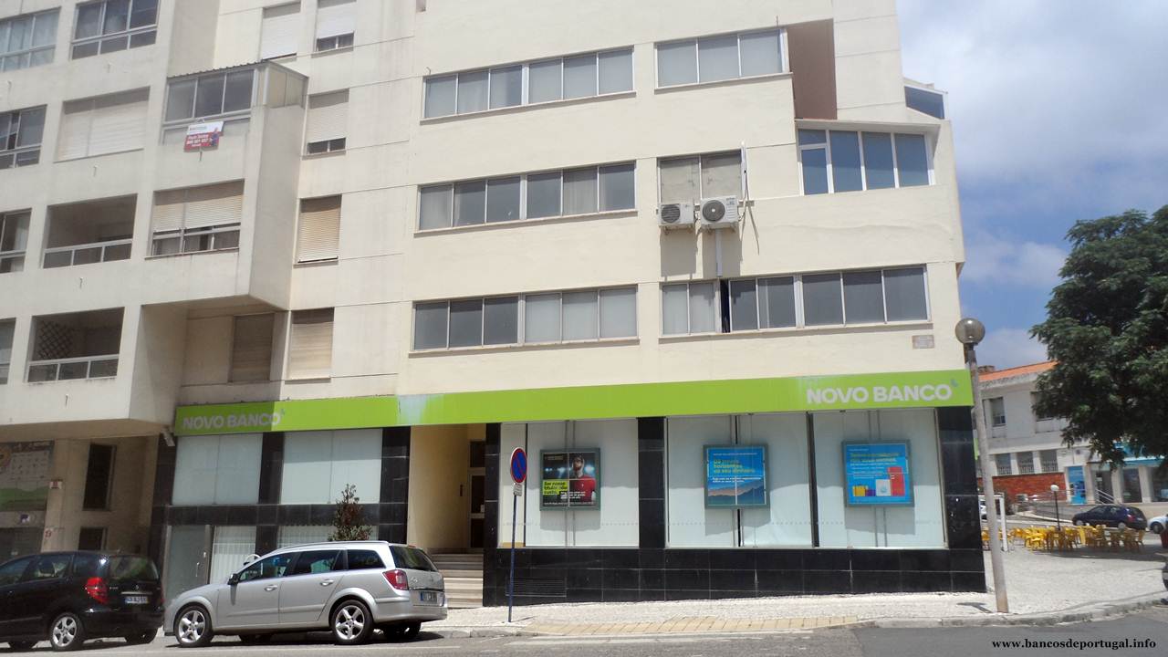 Novo Banco no Largo do Mercado em Santiago do Cacém