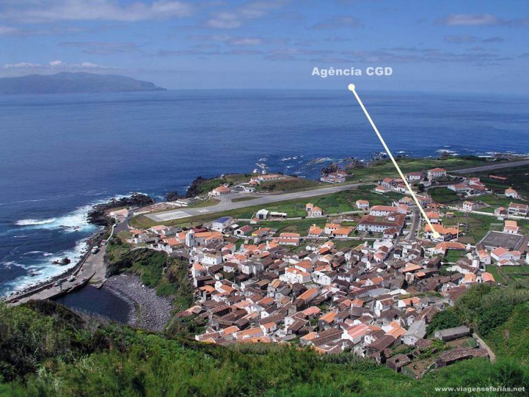 Agência da Caixa Geral de Depósitos na ilha do Corvo