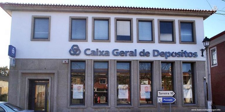 CGD na Praça Almirante Jaime Afreixo na Murtosa em Portugal