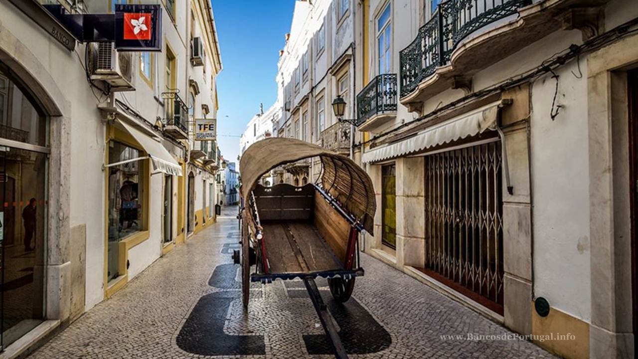 Banco BPI na rua do Alcamim em Elvas no Alentejo