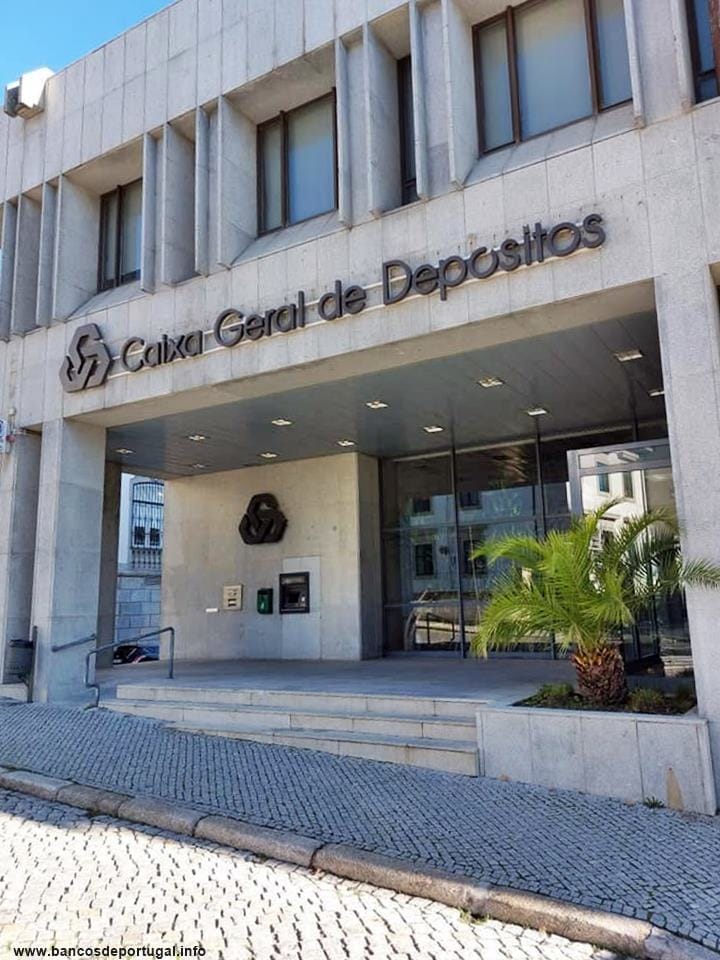 Agência CGD na Rua Marquês de Pombal na Guarda